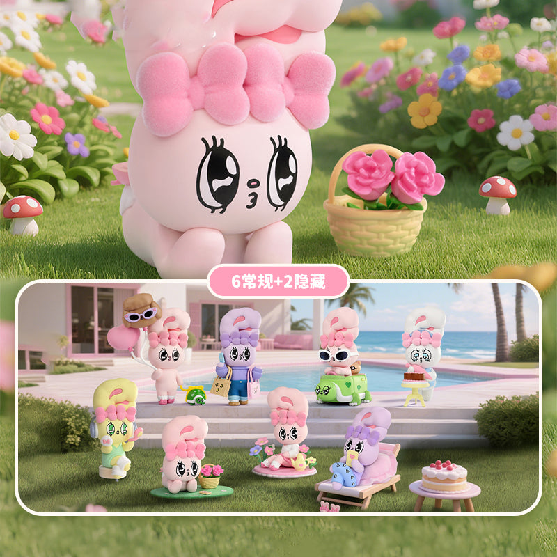 Esther Bunny Holiday Vibe Series Figures