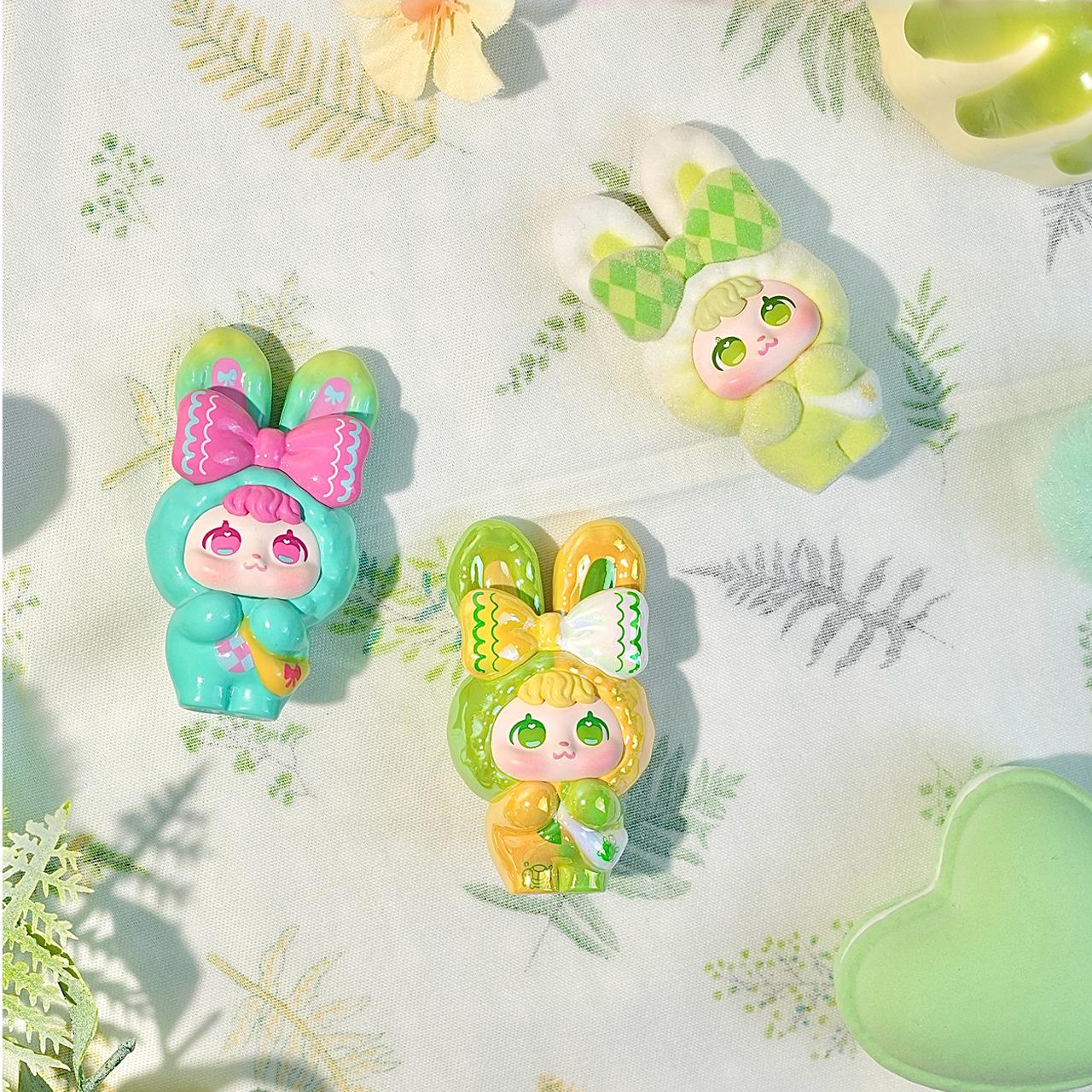 SPBOMI Traveling Rabbit Mini Beans Series Figures