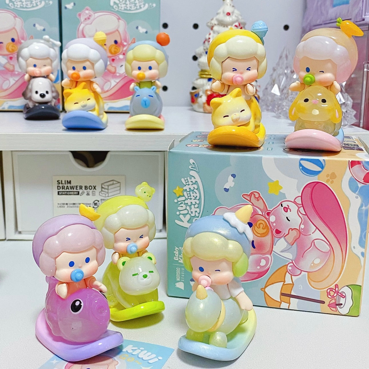 Baby Kiwi-Kiwi Rocking Fun V2 Series Mini Figures