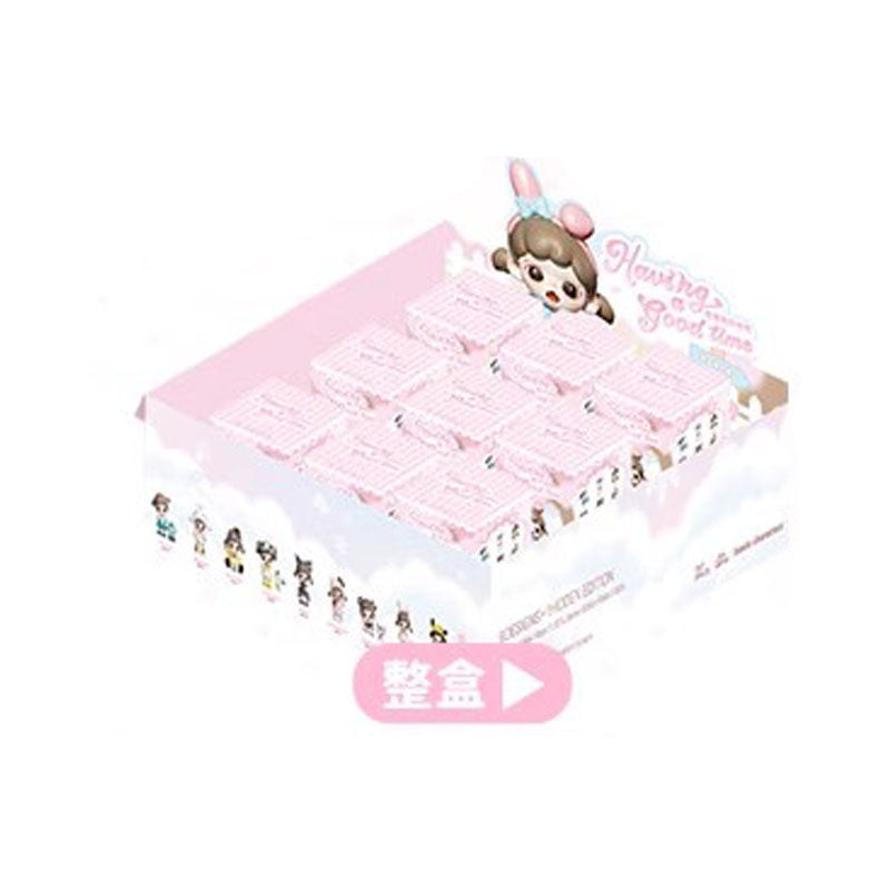 Zoraa X SRO Having a good time Series Figures