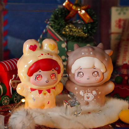 BaoBao's Pet Store Christmas Carnival Wreath & Aurora Series Figures