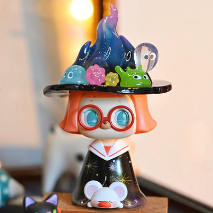 Pepper Imaginative Little Hats Series Figures