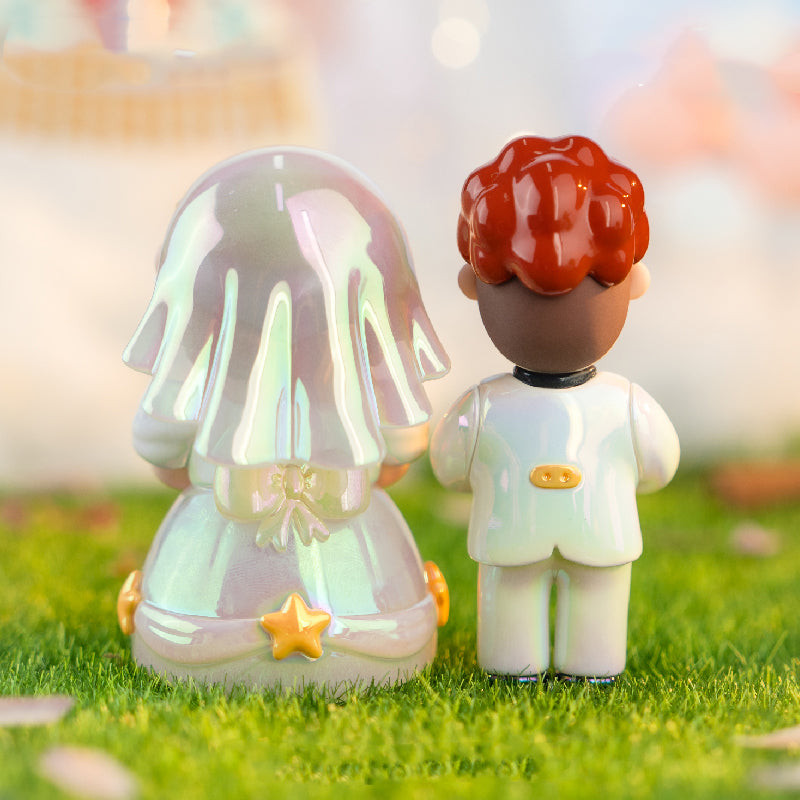 AMLLS Wedding Gift Box Figures
