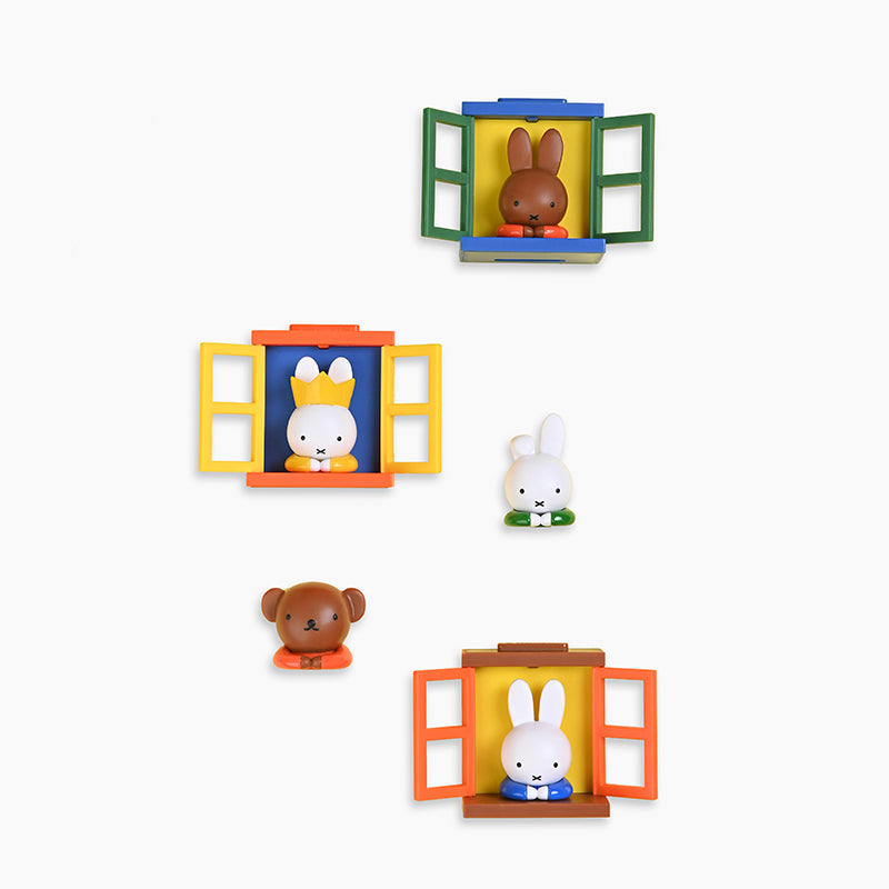 Miffy Enjoy The Scenery Series  Fridge Magnet Figures