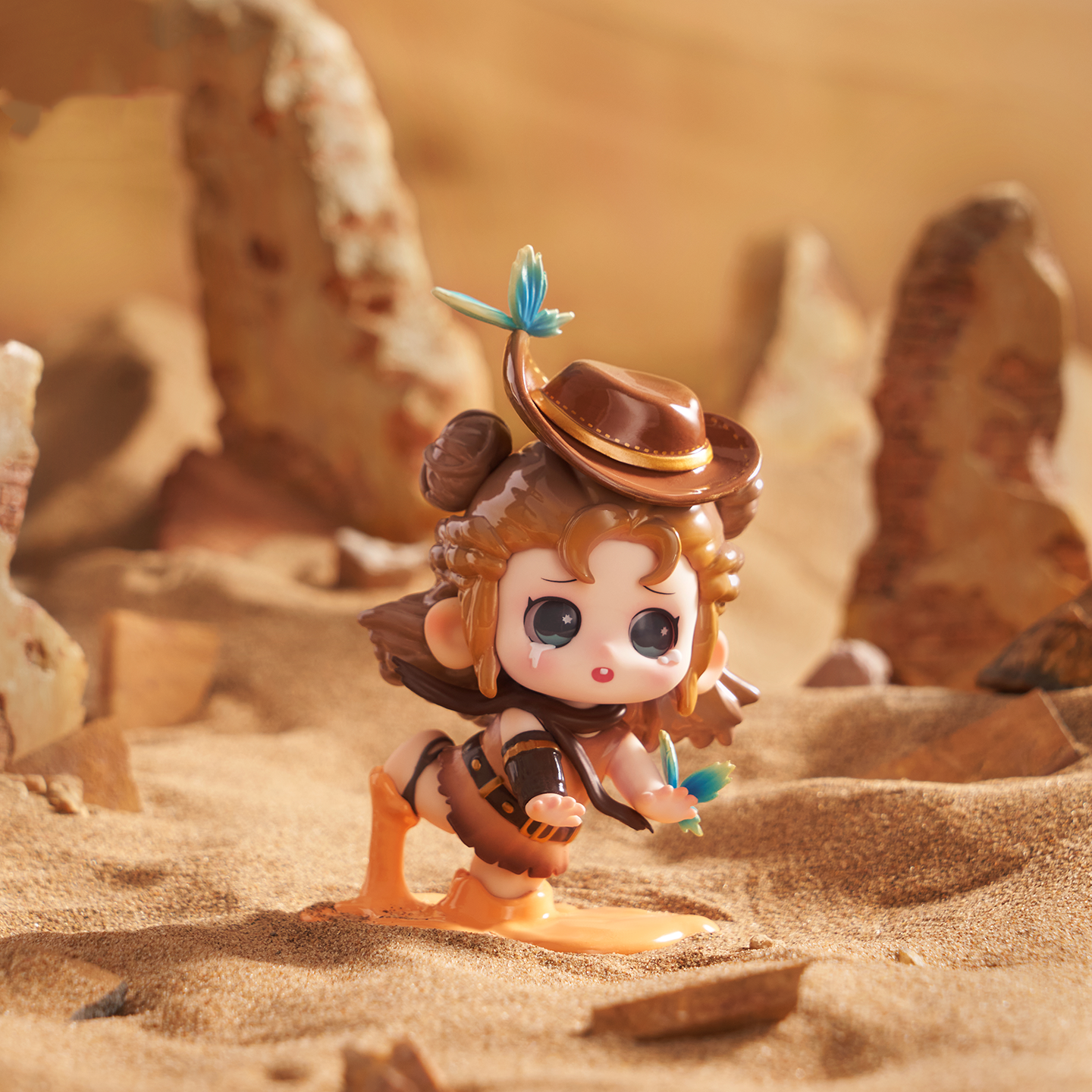 OONA The Last Forsaken Land Series Figures