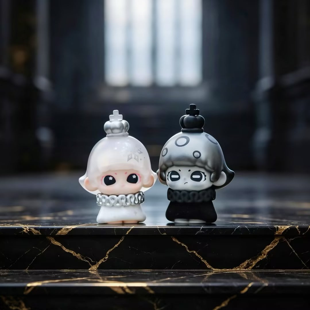 LANCY LULU Black Fairy Tales Series Mini Beans Figure