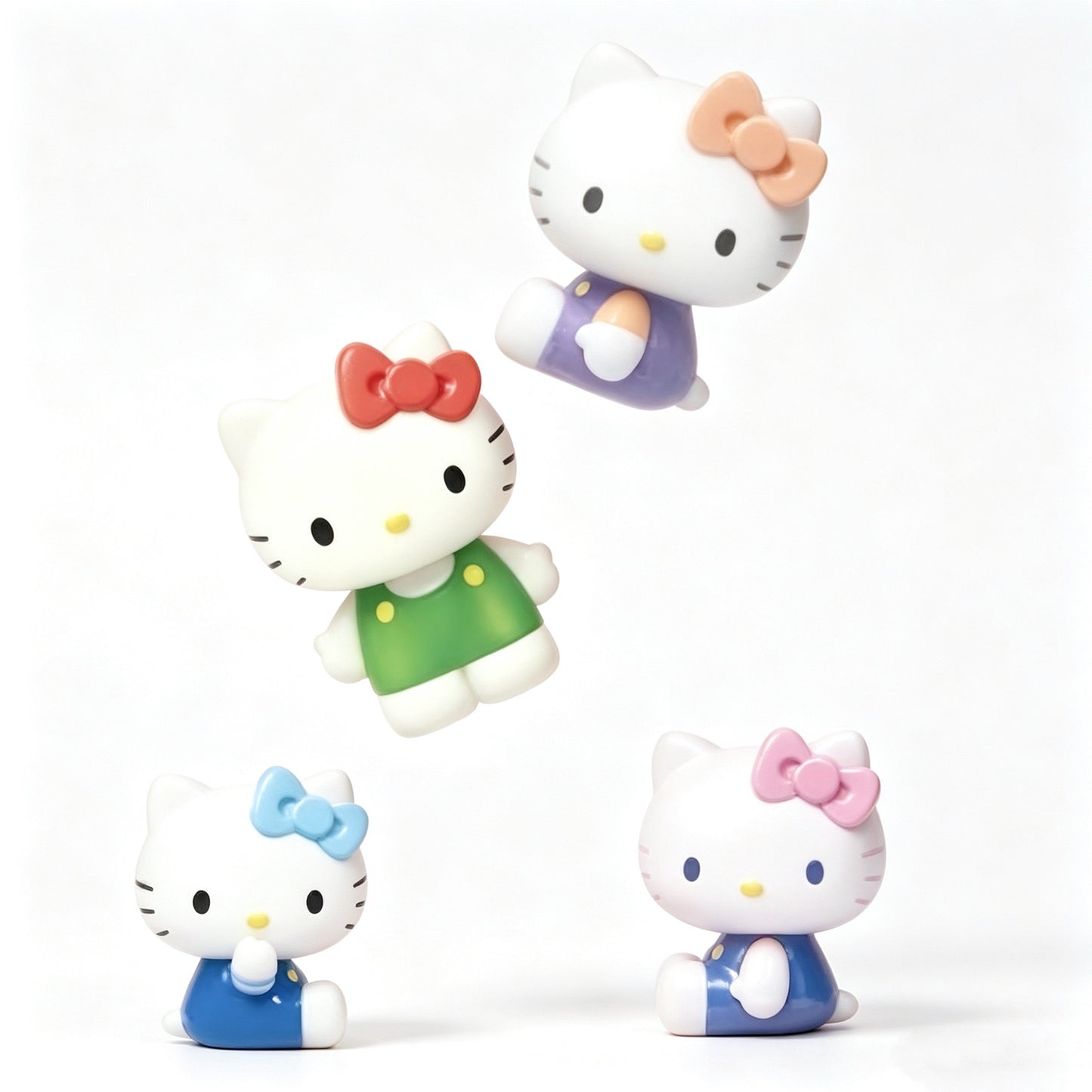 He-llo Ki-tty Sur-prise Mix Mini Bean Figures