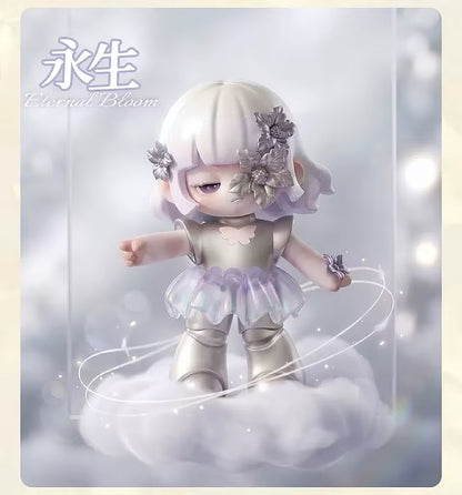 Liita Where Petals Settle Series Figures