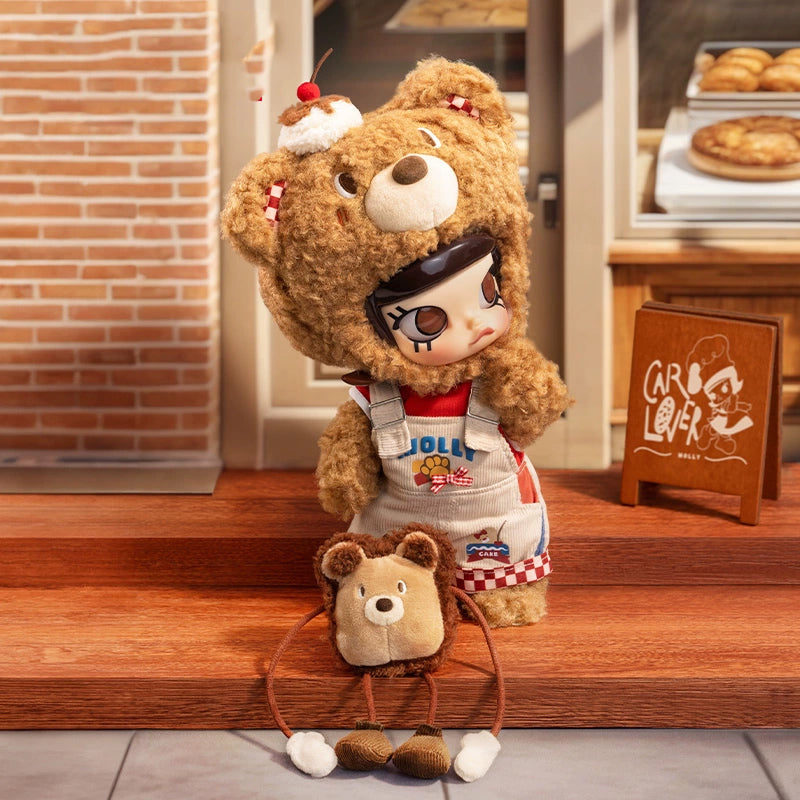 MOLLY Bear Bread 1/8 Action Figure